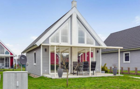 Beautiful Home In Zerpenschleuse With Wifi